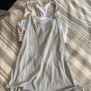Lululemon twist and toil tank size 4